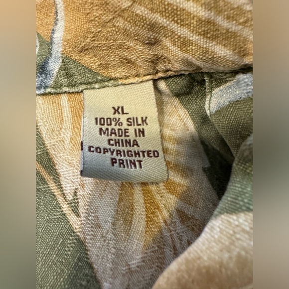 Tommy Bahama Hawaiian 100% Silk Short Sleeve Floral Size X-Large - Picture 8 of 10